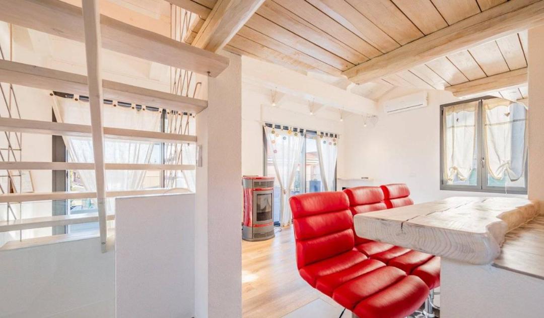 Appartamento Spotorno Con Ampio Terrazzo Attrezzato Anche Con Angolo Cottura Eksteriør bilde